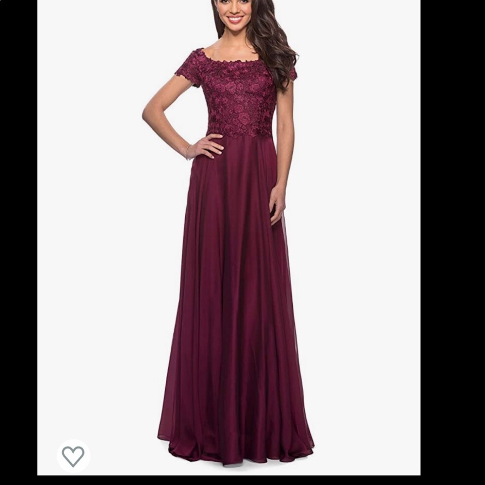 Formal long dress. Size 4